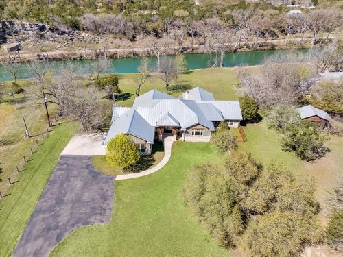 204 W Blanco Bend Dr, Wimberley, TX, 78676-5684 | Card Image