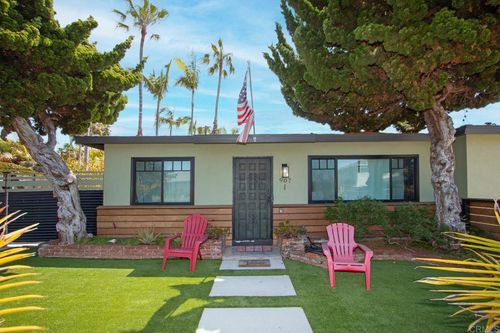 907 California St, Oceanside, CA, 92054-5916 | Card Image