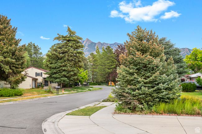 1884 E Jeremy Ct, Home with 6 bedrooms, 4 bathrooms and 8 parking in Murray UT | Image 30