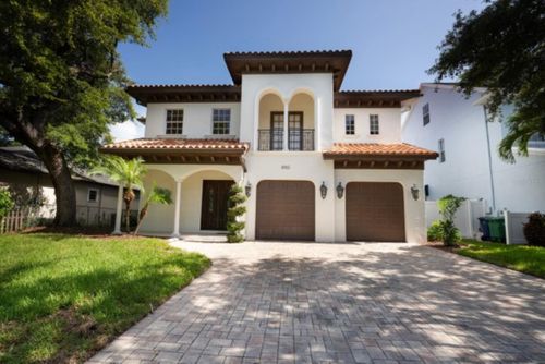 3915 W Kensington Ave, TAMPA, FL, 33629-8623 | Card Image