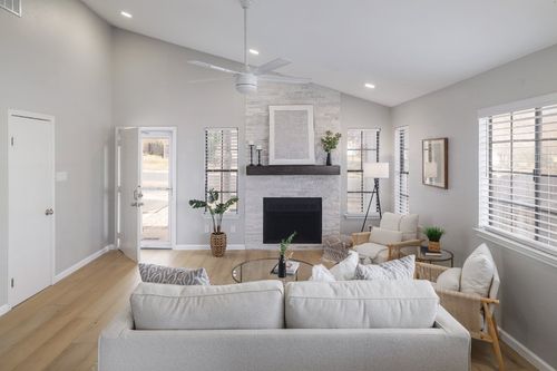 8903 Palace Pkwy, Austin, TX, 78748-6417 | Card Image