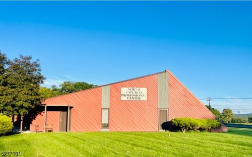 4 Oxbow Ln, Hamburg, NJ, 07419-2202 | Card Image