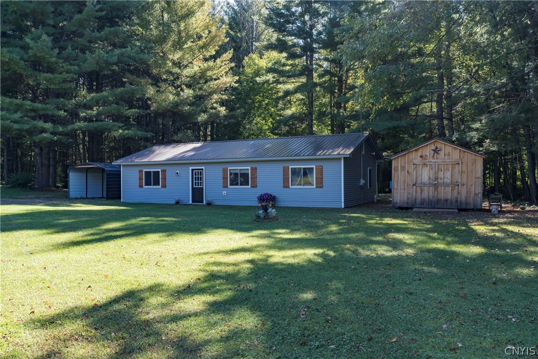 6838 Higby Rd, For Sale in Glenfield - eXp Realty