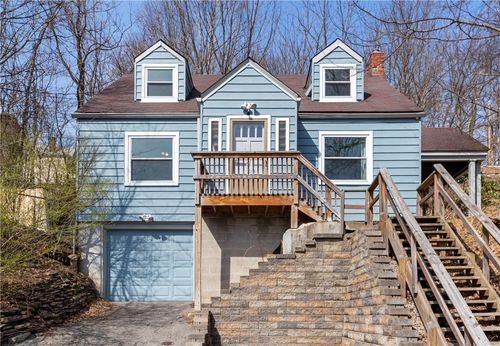 801 Maple Way, Oakmont, PA, 15139-1822 | Card Image