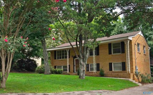 2628 Valley Brook Dr Ne, Huntsville, AL, 35811-1916 | Card Image