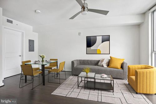 apt-507-1025 1st St Se, WASHINGTON, DC, 20003-5323 | Card Image