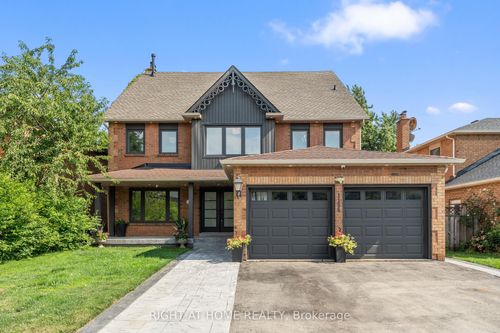 1186 Glenashton Dr, Oakville, ON, L6H5L7 | Card Image