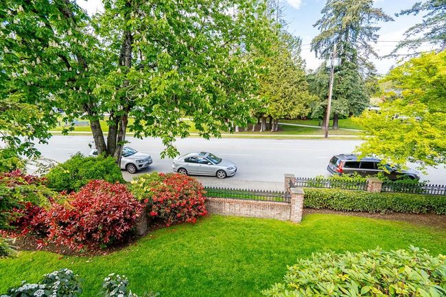 17 - 2130 Marine Drive, Condo with 2 bedrooms, 2 bathrooms and 1 parking in West Vancouver BC | Image 25