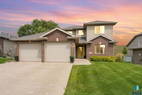5016 S Winston Ln, Sioux Falls, SD, 57108-4842 | Card Image