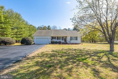 131 Glen Cove Dr, Hardyville, VA, 23070-2112 | Card Image