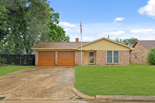 746 Fawn Dr, Houston, TX, 77015-3510 | Card Image
