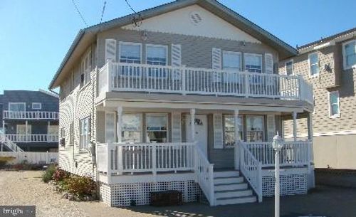 28 Division Ave, Surf City, NJ, 08008-4849 | Card Image