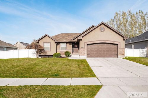 3930 Barossa Dr, Idaho Falls, ID, 83404-7798 | Card Image