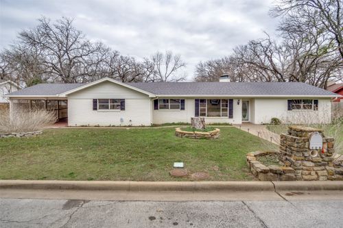 502 Cedar St, Mineral Wells, TX, 76067-5020 | Card Image