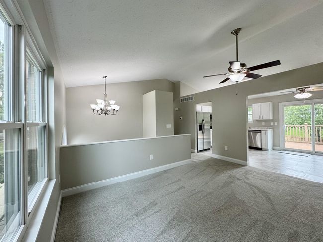 1039 Meadowbrook Ct, House other with 4 bedrooms, 2 bathrooms and null parking in Hebron KY | Image 17