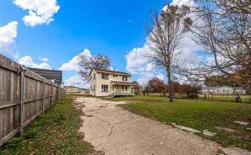 2708 S 2nd St, Waco, TX, 76706-6414 | Card Image