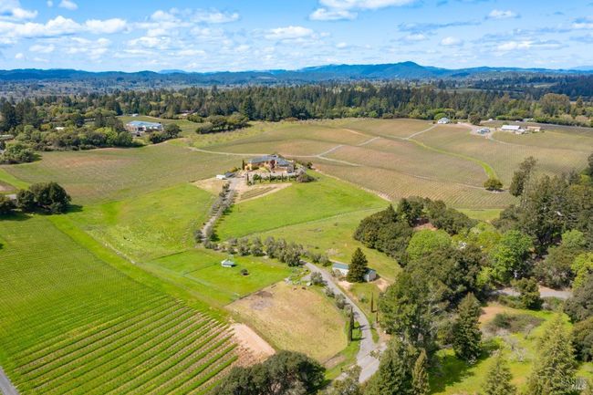 2614 Scotts Right Of Way, House other with 4 bedrooms, 4 bathrooms and 10 parking in Sebastopol CA | Image 61