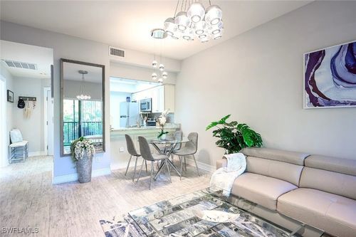 apt-726-3323 Olympic Dr, NAPLES, FL, 34105-5661 | Card Image