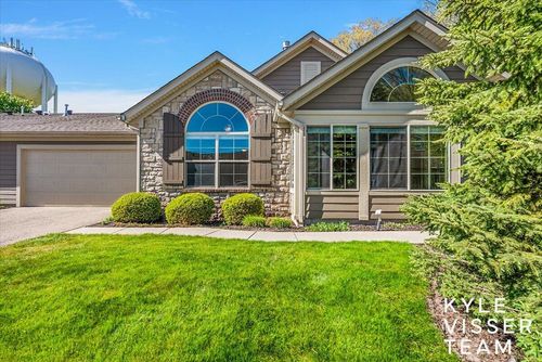 892 Bridge Crest Drive Se, Ada, MI, 49301 | Card Image