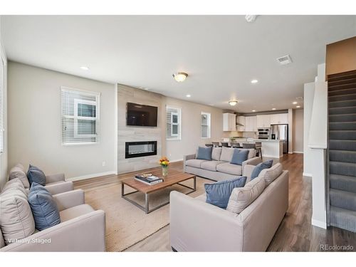 a-1077 Mountain Dr, Longmont, CO, 80503-7337 | Card Image