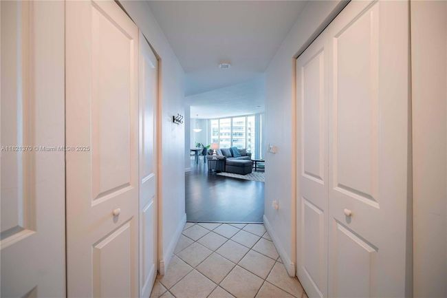 APT-2201 - 1250 S Miami Ave, Condo with 2 bedrooms, 2 bathrooms and null parking in Miami FL | Image 12