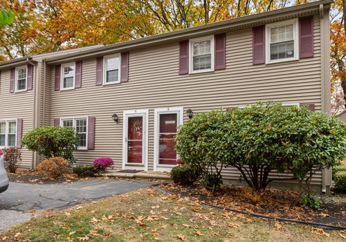 9-9 Jamestown Court, South Portland, ME, 04106 | Card Image