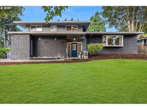 2506 Ne 100th St, Vancouver, WA, 98686-5745 | Card Image