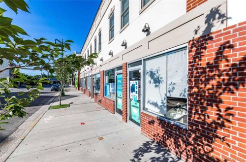 apt-302-157 Post Ave, Westbury, NY, 11590-3460 | Card Image