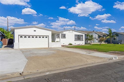 13352 Ontario Dr, Garden Grove, CA, 92844-2323 | Card Image