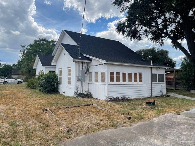 129 E Jones Ave, House other with 3 bedrooms, 3 bathrooms and 2 parking in Pharr TX | Image 15