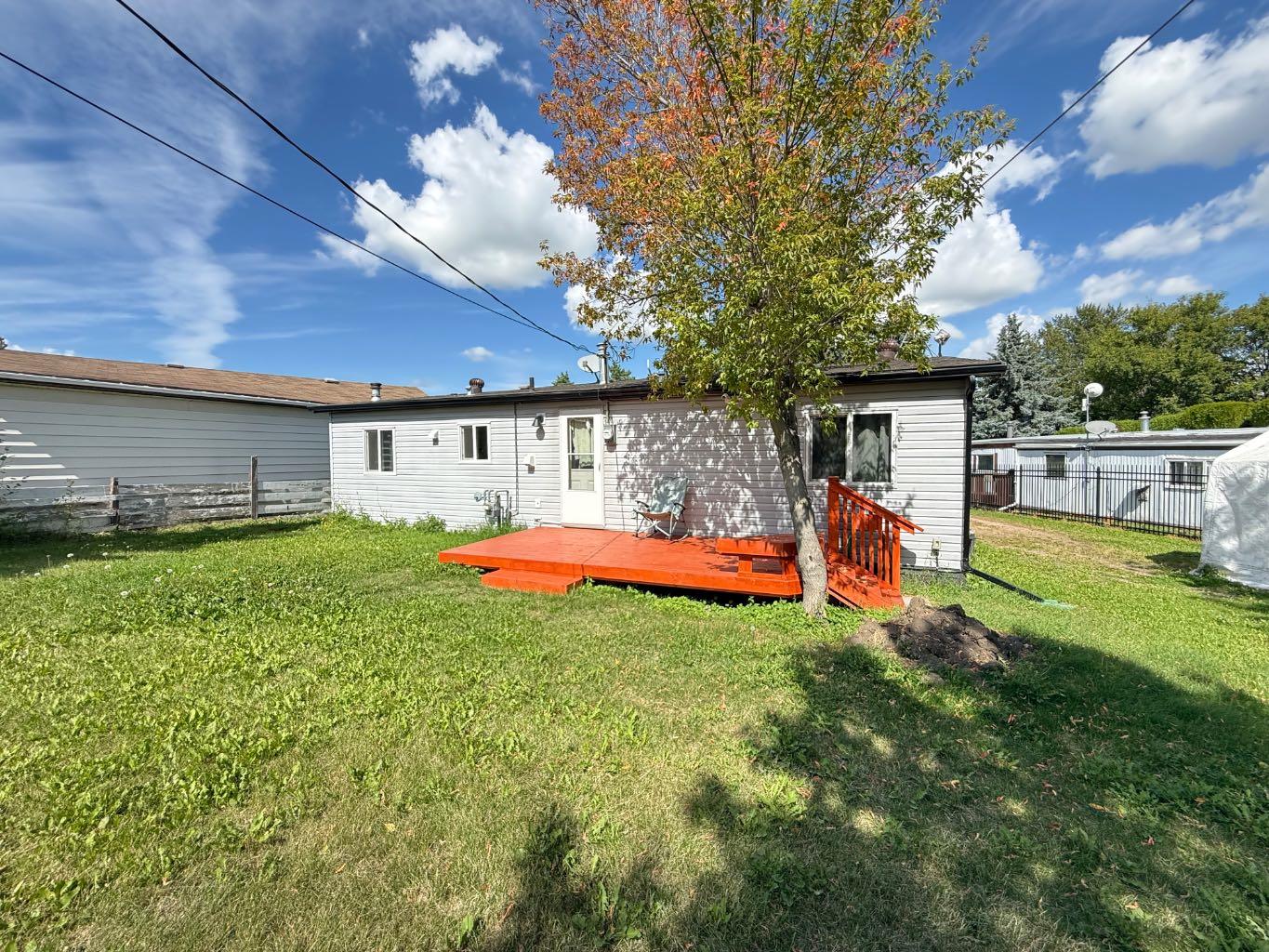 Residential in Kitscoty 5