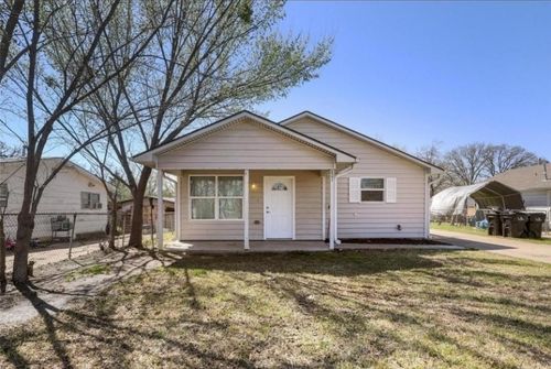 801 N 8th Ave, Denison, TX, 75021-2654 | Card Image