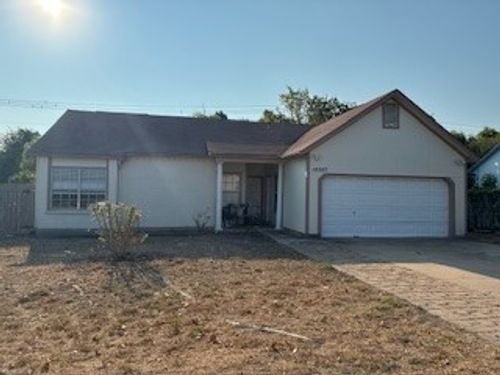 16507 Edgemere Dr, Pflugerville, TX, 78660-2115 | Card Image