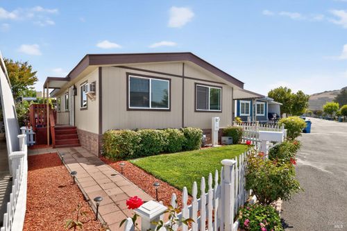 109-109 Pear Ln, Santa Rosa, CA, 95407-7615 | Card Image