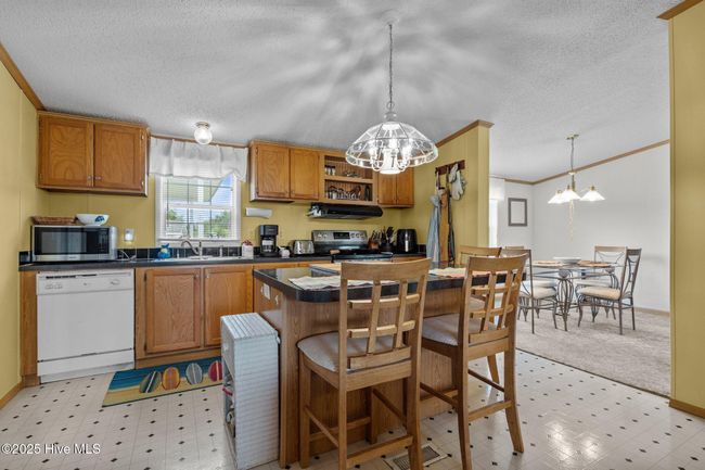 2976 Cedar Island Rd, House other with 3 bedrooms, 2 bathrooms and 1 parking in Cedar Island NC | Image 13