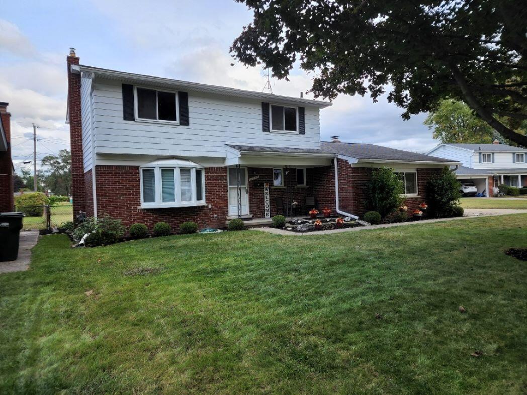 Myles Ct, Sterling Heights, MI 48313