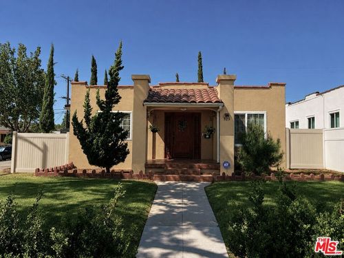 529 W Wilson Ave, Glendale, CA, 91203-2414 | Card Image