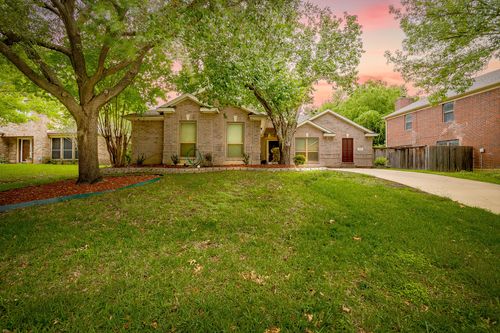1519 Stratford Dr, Mansfield, TX, 76063-3357 | Card Image