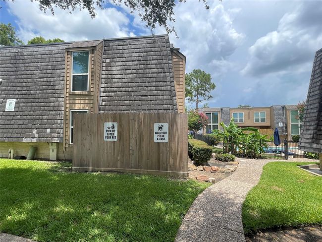Outside of unit | Image 9