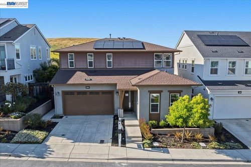 4527 Pine Mountain Way, Dublin, CA, 94568-4362 | Card Image