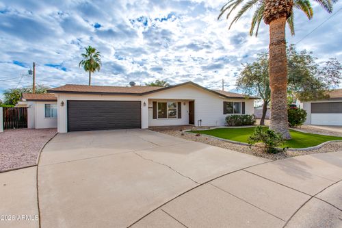 8535 E Amelia Ave, Scottsdale, AZ, 85251-4907 | Card Image