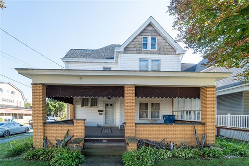 201 Arthur Ave, Scottdale, PA, 15683-1501 | Card Image