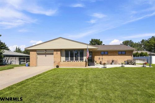2605 Addison Ave, Scottsbluff, NE, 69361-1882 | Card Image