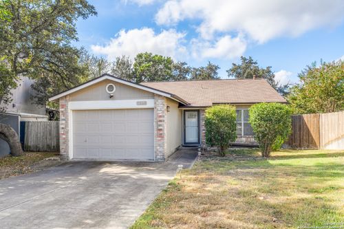 7434 Hunters Land, San Antonio, TX, 78249 | Card Image