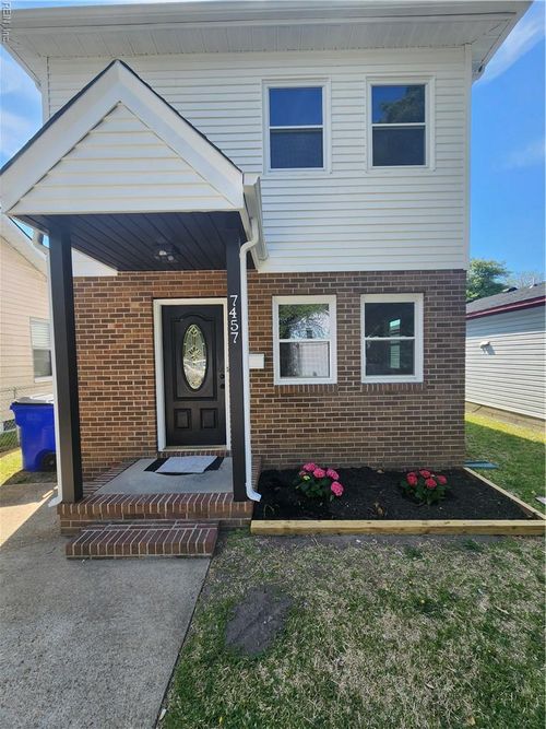 7457 Hughart St, Norfolk, VA, 23505-3117 | Card Image