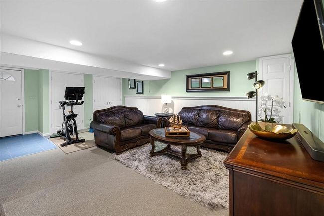 Finished Basement | Image 21
