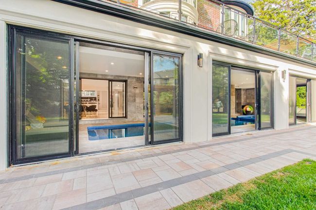 8 Cavalier Cres, House other with 5 bedrooms, 8 bathrooms and 11 parking in Thornhill ON | Image 8
