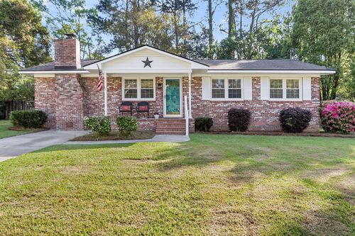 404 Forest Cir, Summerville, SC, 29483-2810 | Card Image