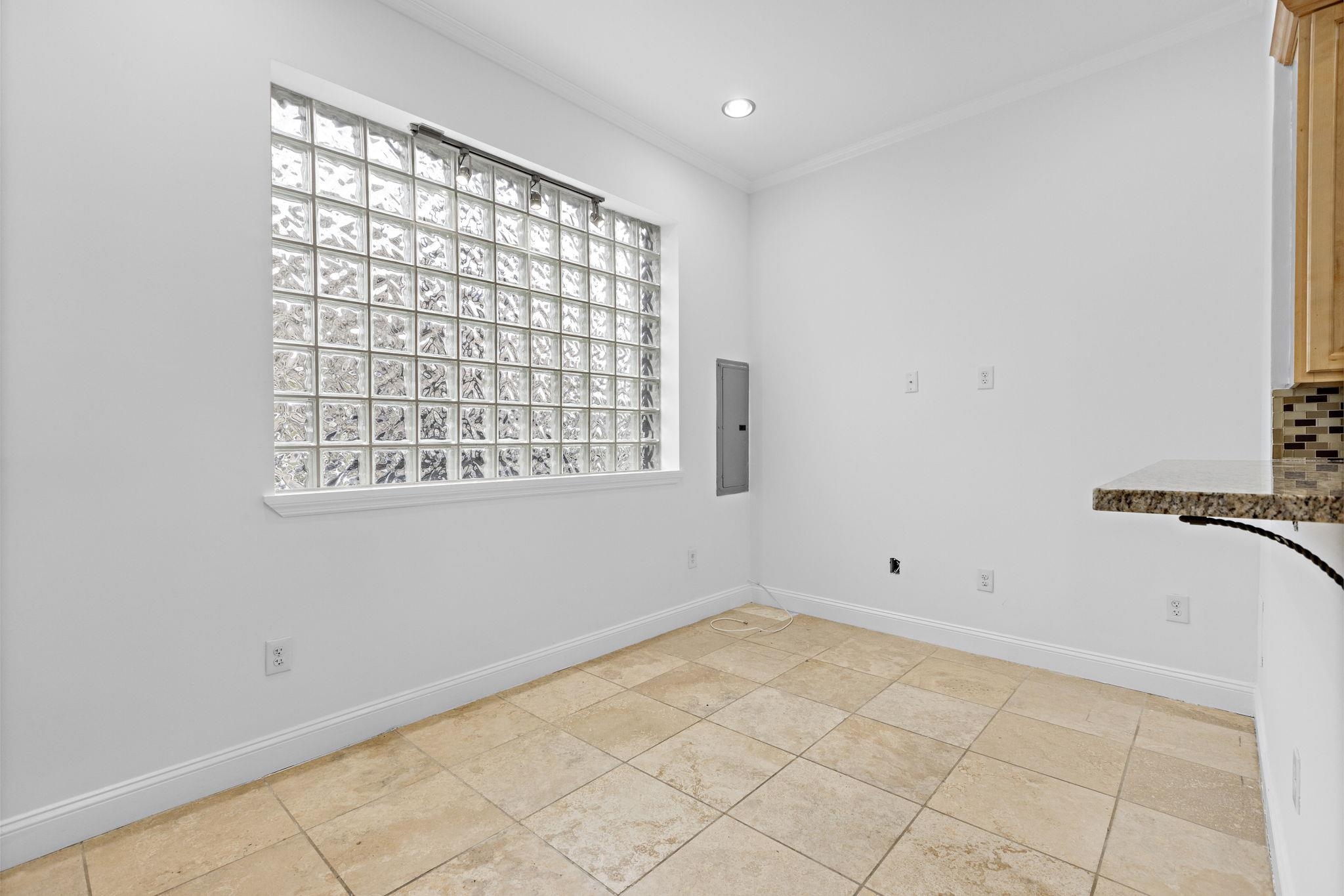 Residential Lease in Weehawken 4