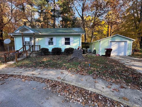 130 Earle St, Crane, IN, 47522-7401 | Card Image